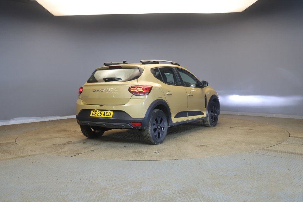 Used Dacia Sandero Stepway 2025 for sale - 77806847: Photo 2