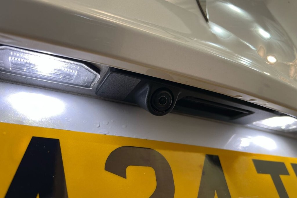 Used Tesla Model Y 2024 for sale - 77452096: Photo 20