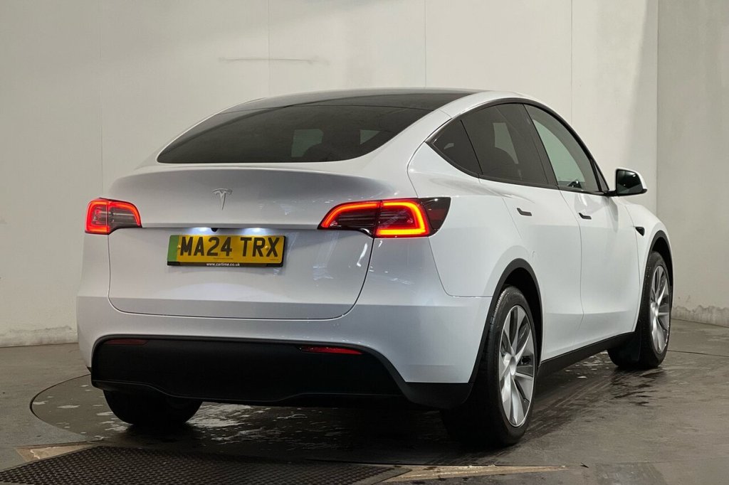 Used Tesla Model Y 2024 for sale - 77452096: Photo 21