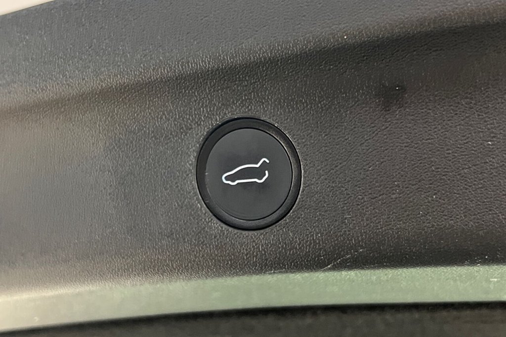 Used Tesla Model Y 2024 for sale - 77452096: Photo 42