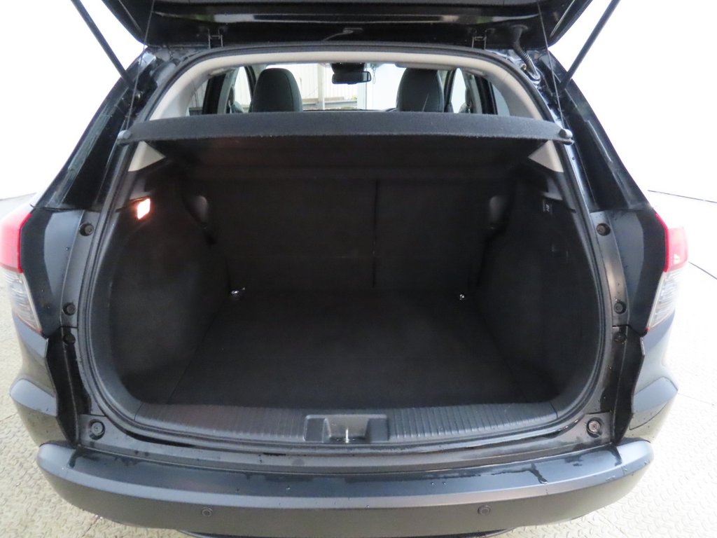 Used Honda HR-V 2019 for sale - 76654942: Photo 14