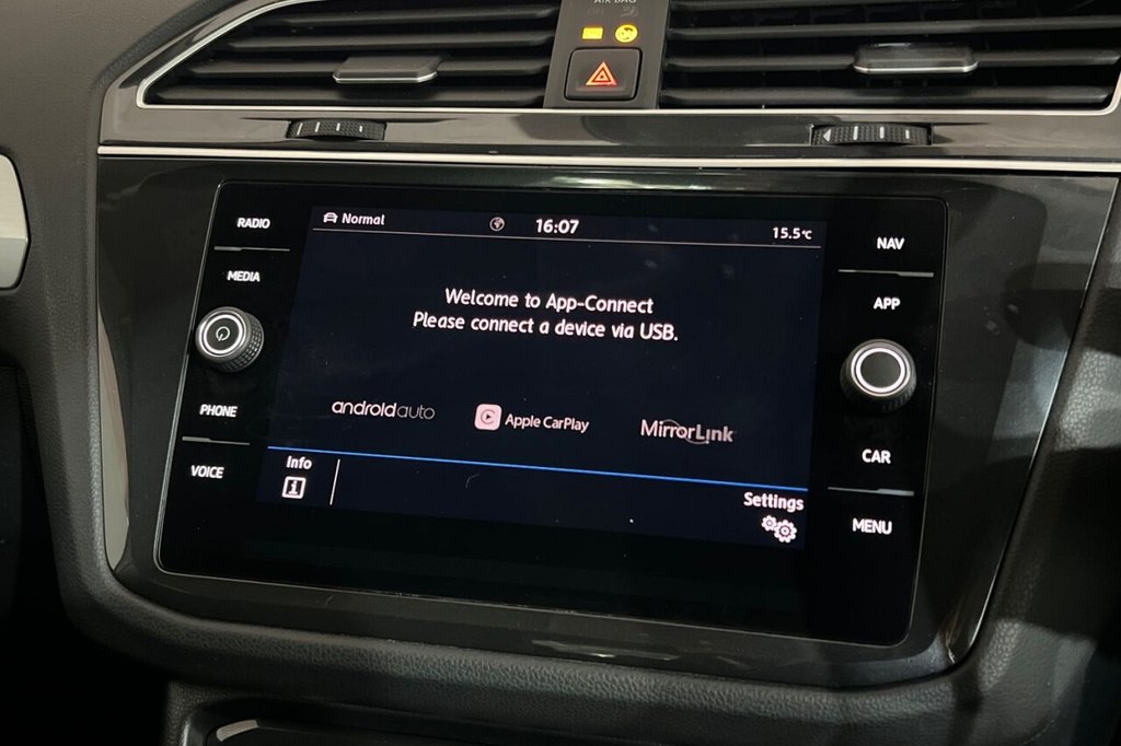 Used Volkswagen Tiguan 2019 for sale - 75765675: Photo 31