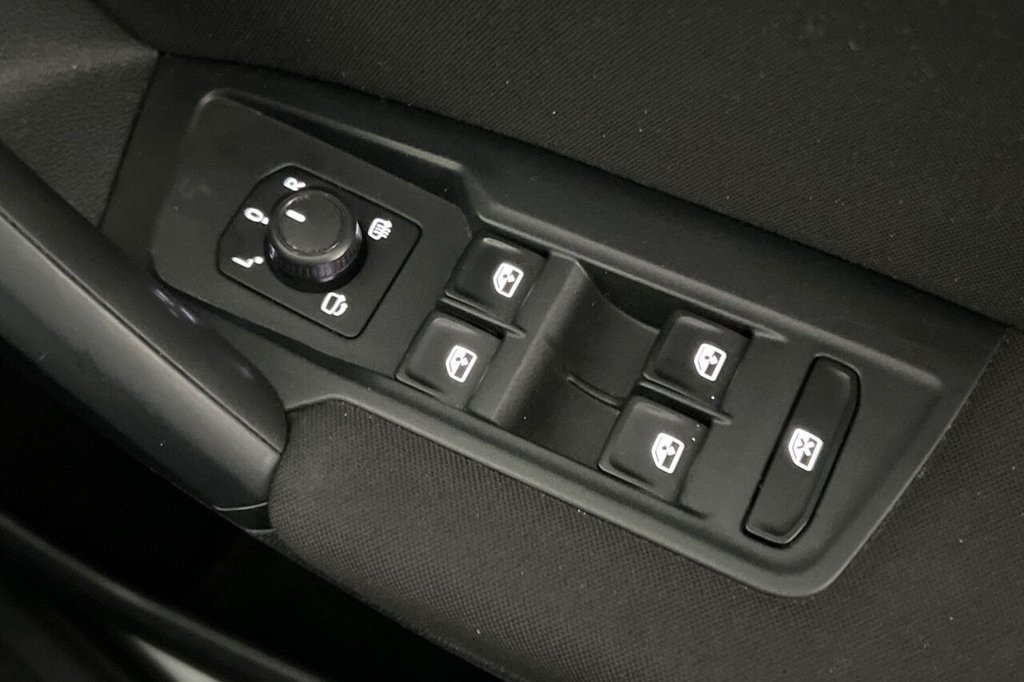 Used Volkswagen Tiguan 2019 for sale - 75765675: Photo 40