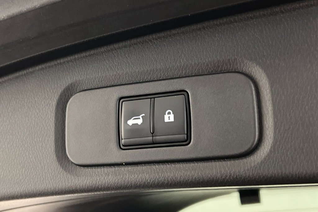 Used Nissan Qashqai 2023 for sale - 76617393: Photo 44