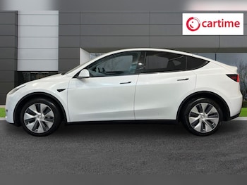 Used Tesla Model Y 2022 for sale - 76304370: Photo