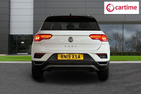 Used Volkswagen T-Roc 2019 for sale - 76132205: Photo 4