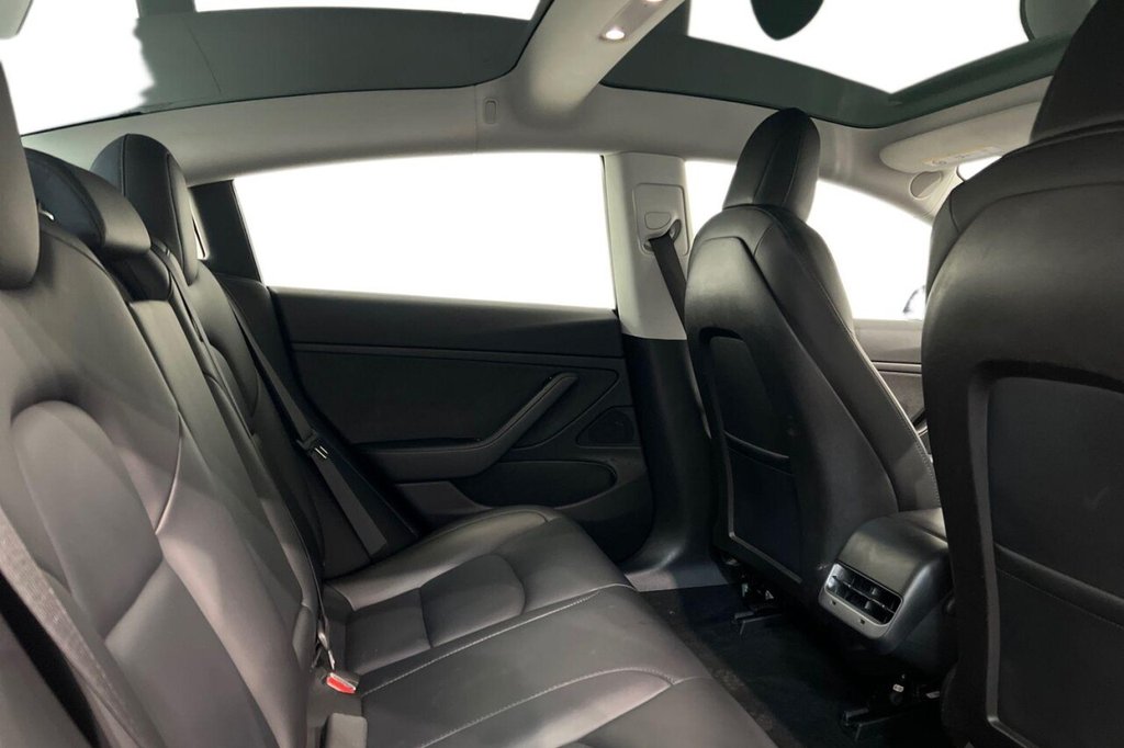 Used Tesla Model 3 2019 for sale - 77600102: Photo 10