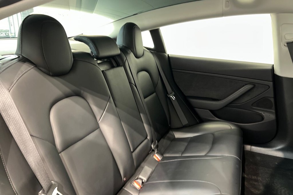 Used Tesla Model 3 2019 for sale - 77600102: Photo 24