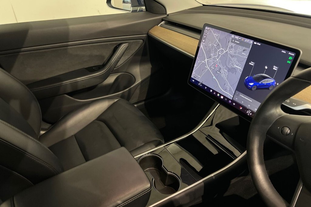 Used Tesla Model 3 2019 for sale - 77600102: Photo 35