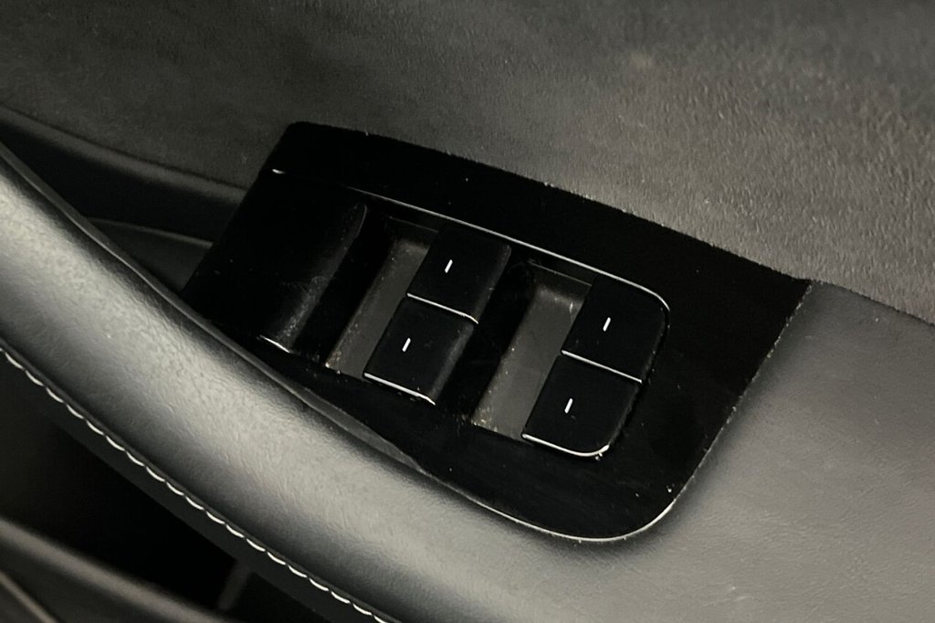 Used Tesla Model 3 2019 for sale - 77600102: Photo 37