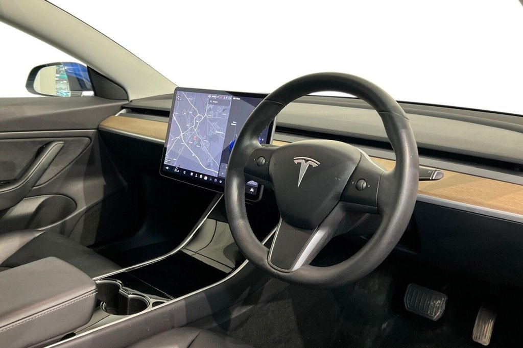 Used Tesla Model 3 2019 for sale - 77600102: Photo 9