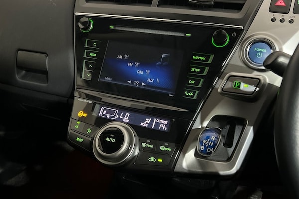 Used Toyota Prius+ 2020 for sale - 76322967: Photo 20