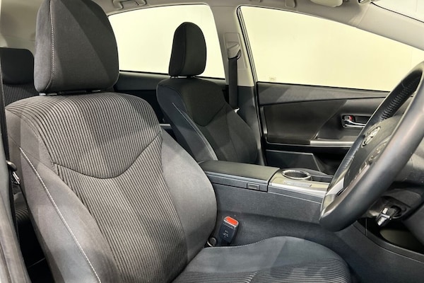 Used Toyota Prius+ 2020 for sale - 76322967: Photo 23