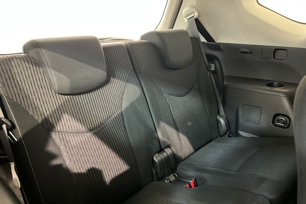 Used Toyota Prius+ 2020 for sale - 76322967: Photo 25