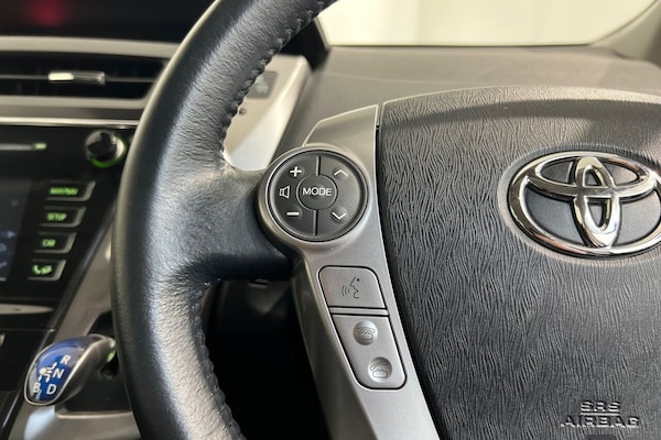 Used Toyota Prius+ 2020 for sale - 76322967: Photo 26
