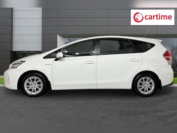 Used Toyota Prius+ 2020 for sale - 76322967: Photo 3