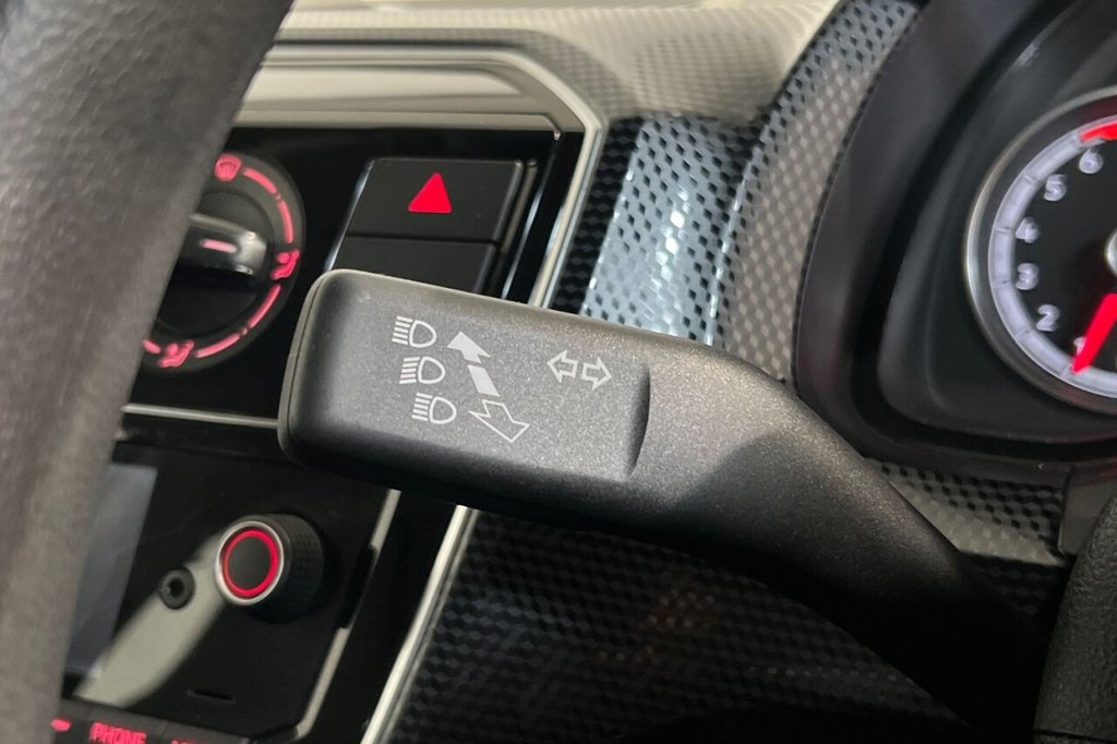 Used Volkswagen up! 2019 for sale - 76496661: Photo 24