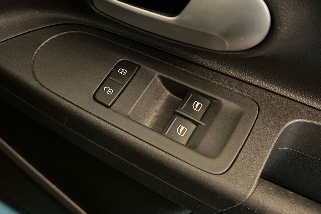 Used Volkswagen up! 2019 for sale - 76496661: Photo 32