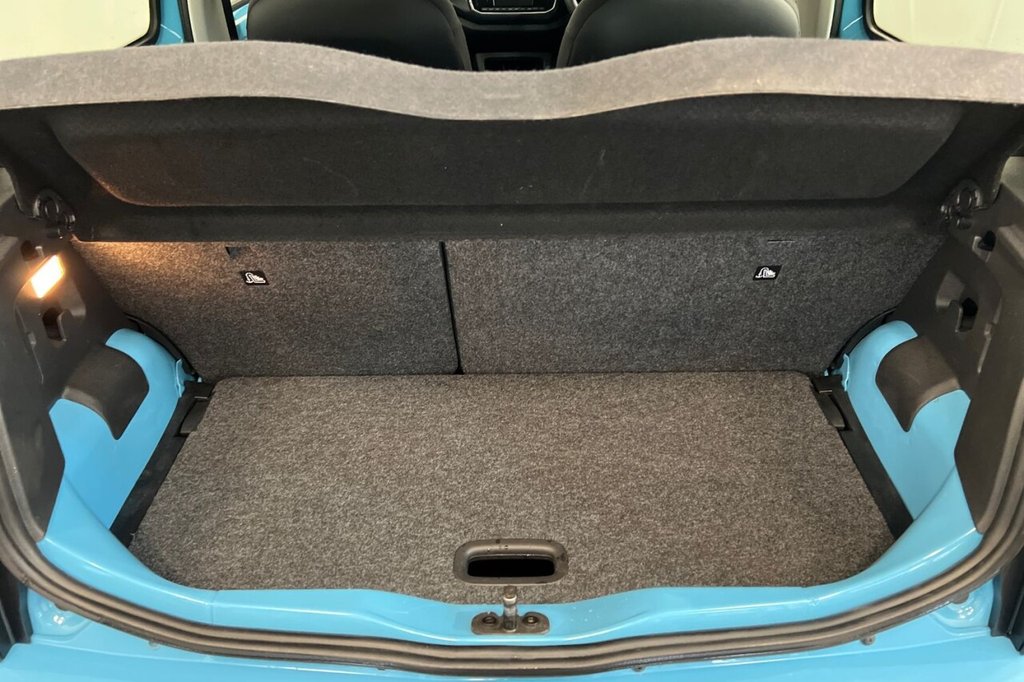 Used Volkswagen up! 2019 for sale - 76496661: Photo 34