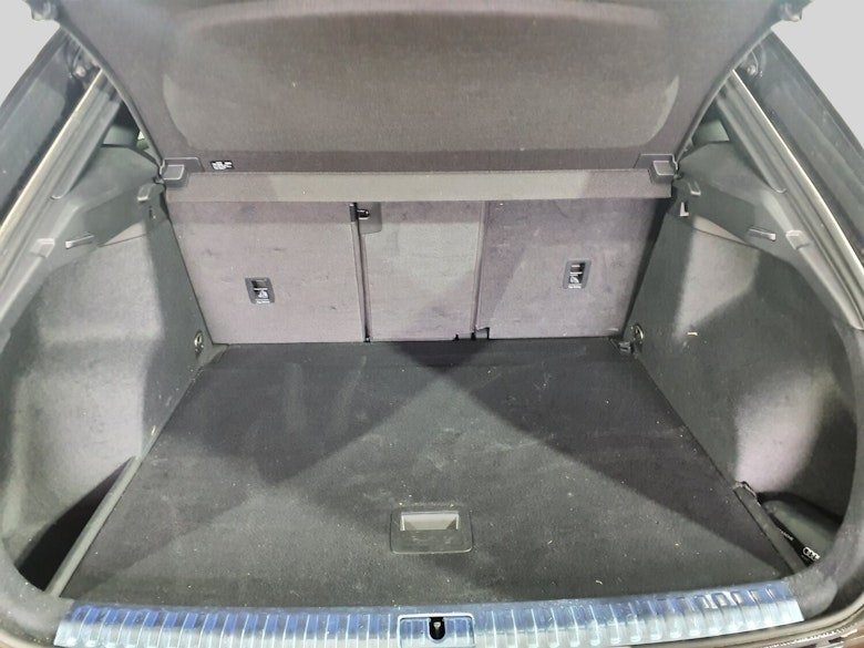 Used Audi Q3 2023 for sale - 78096976: Photo 9