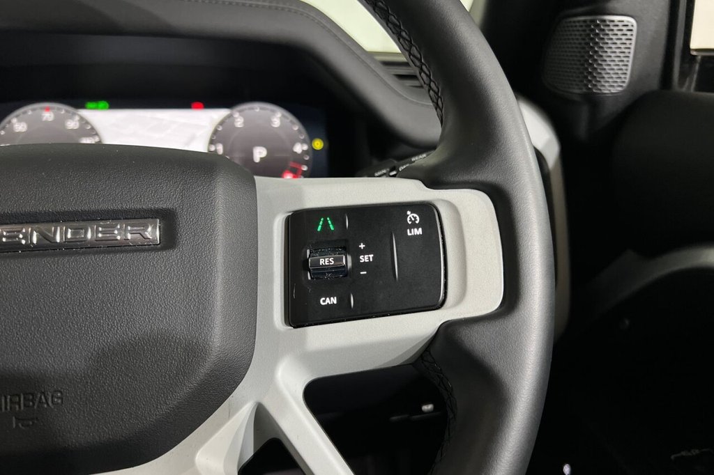 Used Land Rover Defender 2024 for sale - 77360235: Photo 24