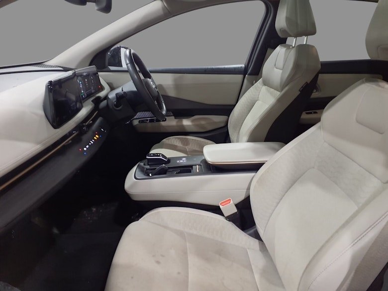 Used Nissan ARIYA 2023 for sale - 77693519: Photo 6