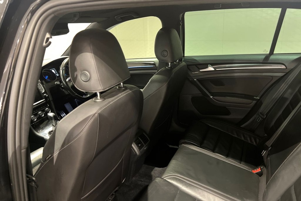 Used Volkswagen Golf 2014 for sale - 76900406: Photo 30