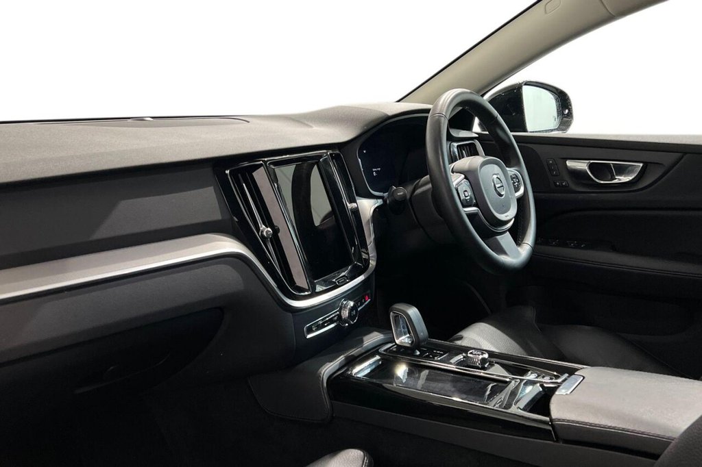 Used Volvo V60 2022 for sale - 77452170: Photo 11