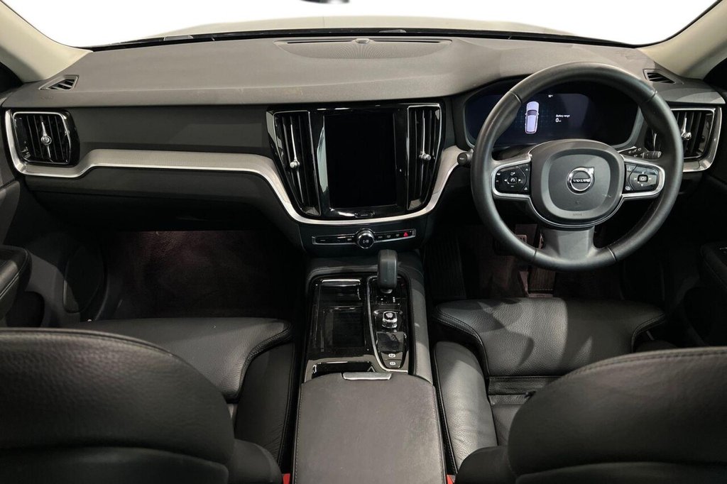 Used Volvo V60 2022 for sale - 77452170: Photo 12