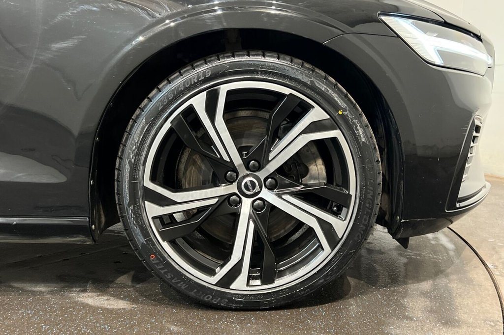 Used Volvo V60 2022 for sale - 77452170: Photo 14