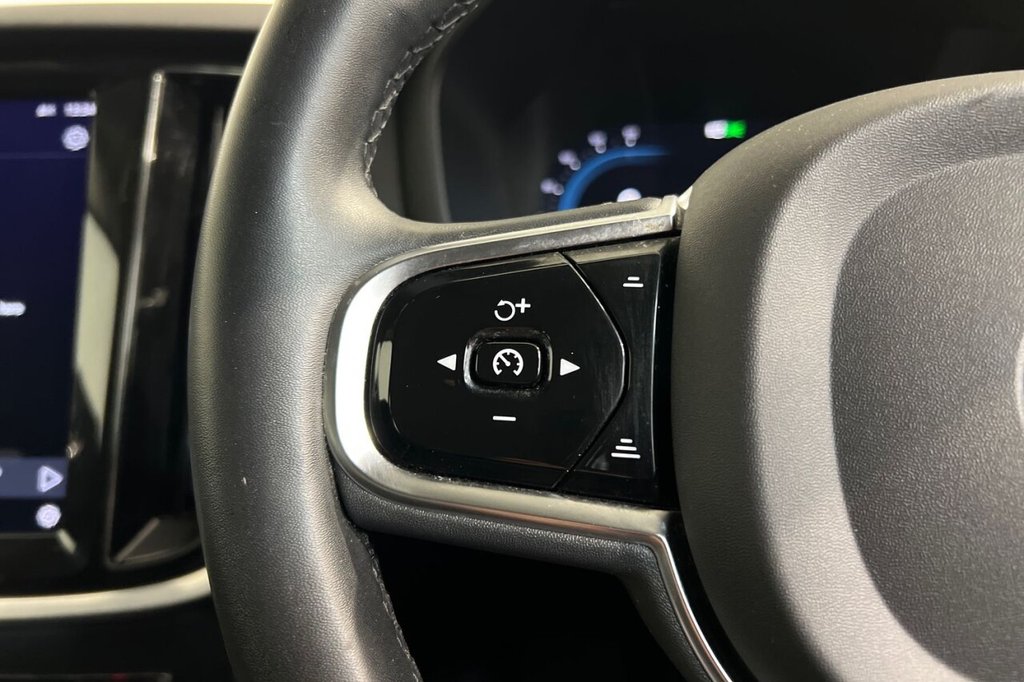 Used Volvo V60 2022 for sale - 77452170: Photo 26