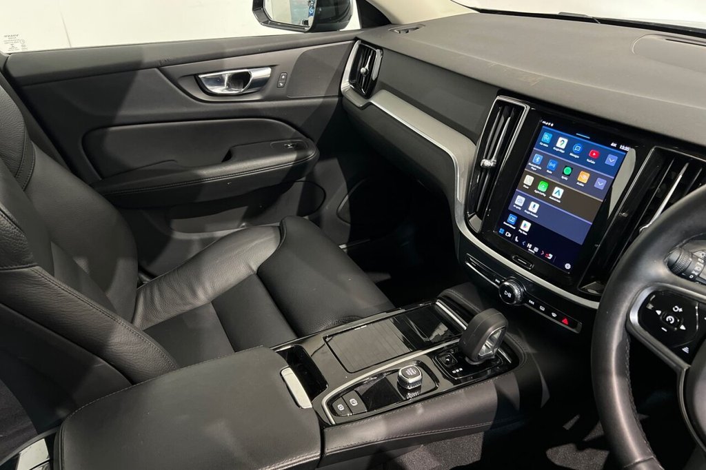 Used Volvo V60 2022 for sale - 77452170: Photo 34