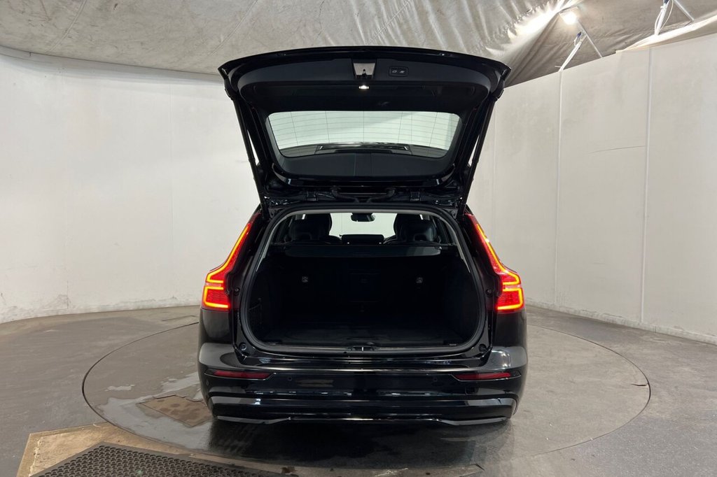 Used Volvo V60 2022 for sale - 77452170: Photo 42