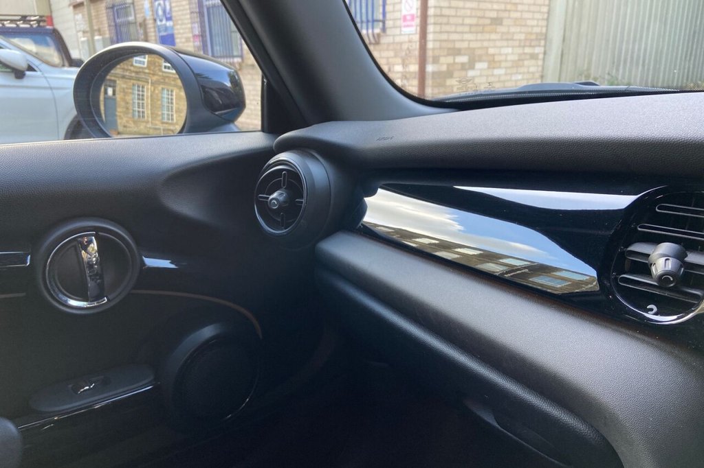 Used MINI Hatch 2022 for sale - 77583138: Photo 46