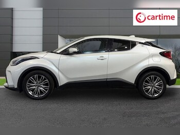 Used Toyota C-HR 2023 for sale - 79422175: Photo