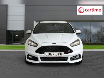 Used Ford Focus 2017 for sale - 75876446: Photo