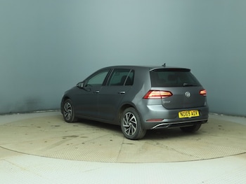 Used Volkswagen Golf 2020 for sale - 77937001: Photo