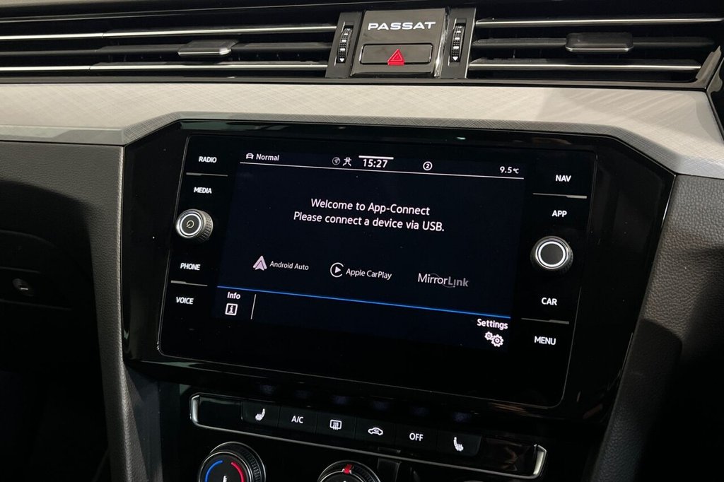 Used Volkswagen Passat 2023 for sale - 78044086: Photo 30