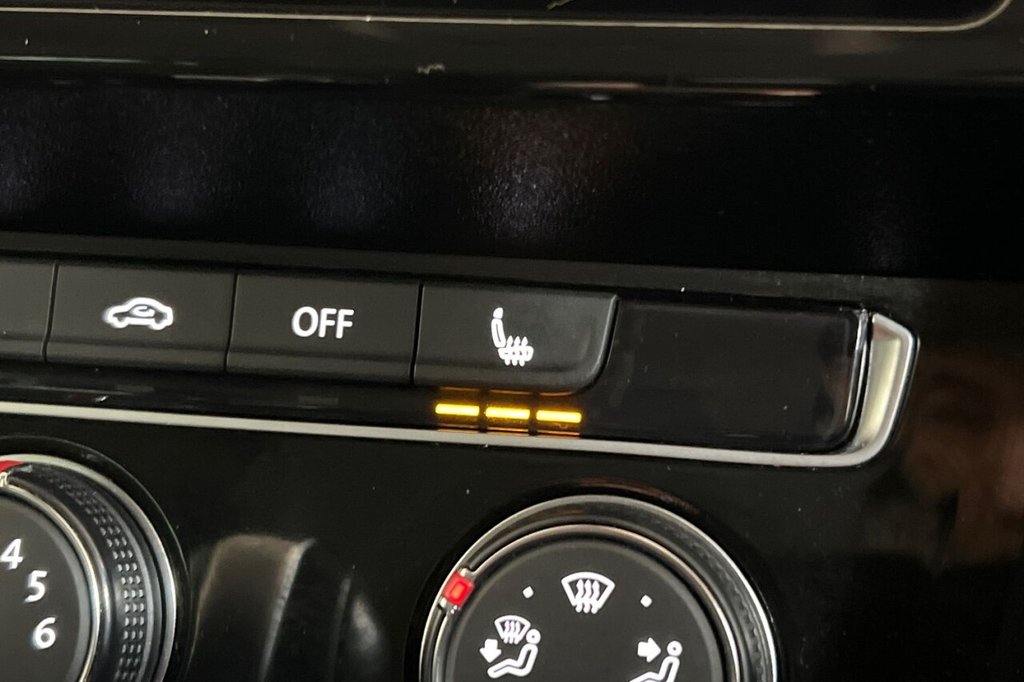 Used Volkswagen Passat 2023 for sale - 78044086: Photo 35