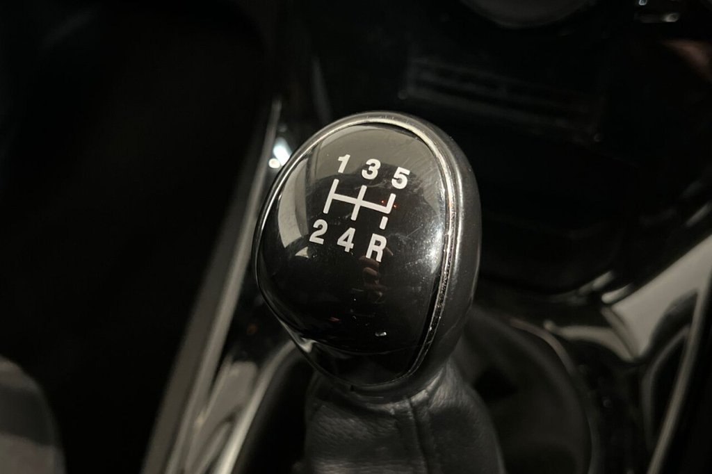 Used Ford Fiesta 2017 for sale - 76773024: Photo 21