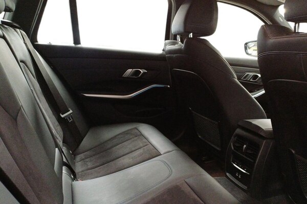 Used BMW 3 Series 2022 for sale - 76074081: Photo 10