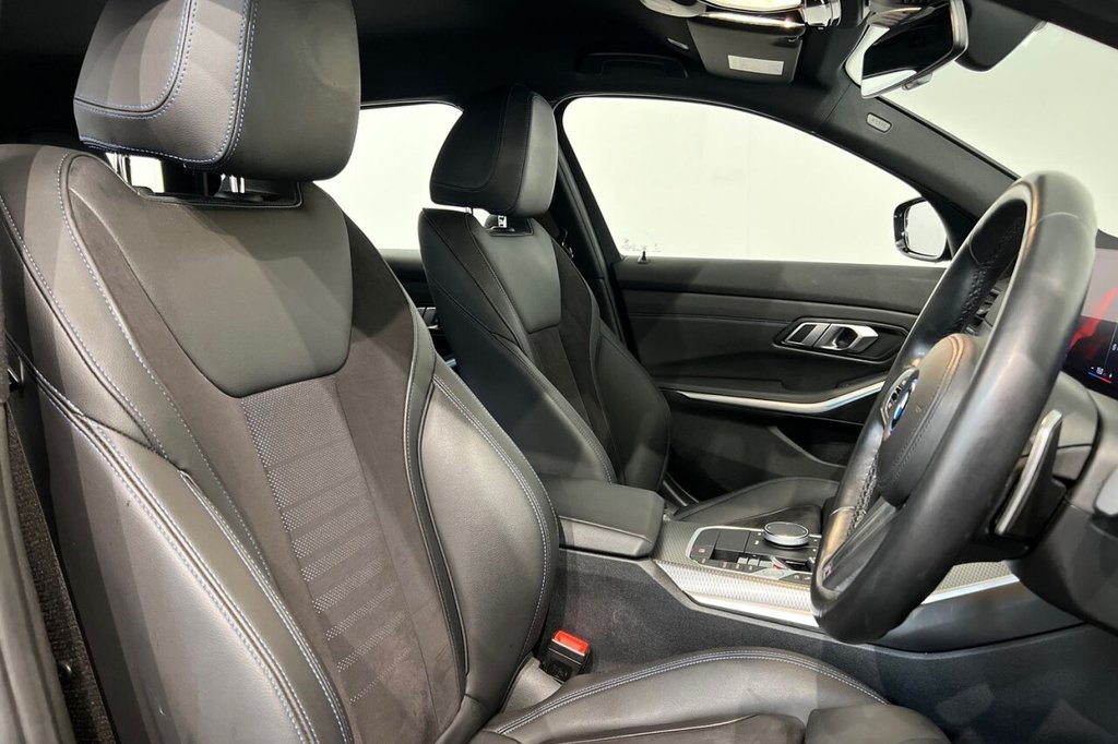 Used BMW 3 Series 2022 for sale - 76074081: Photo 22