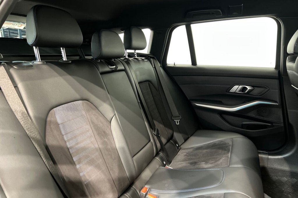 Used BMW 3 Series 2022 for sale - 76074081: Photo 23