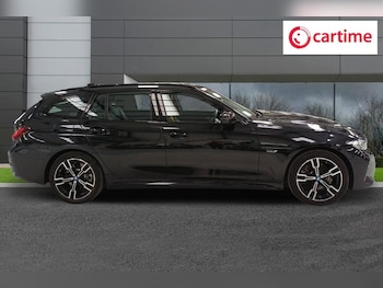 Used BMW 3 Series 2022 for sale - 76074081: Photo 2
