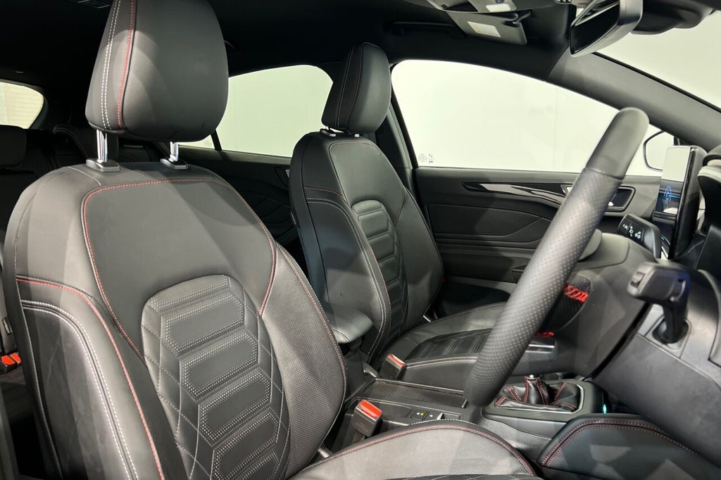 Used Ford Focus 2023 for sale - 77667605: Photo 21