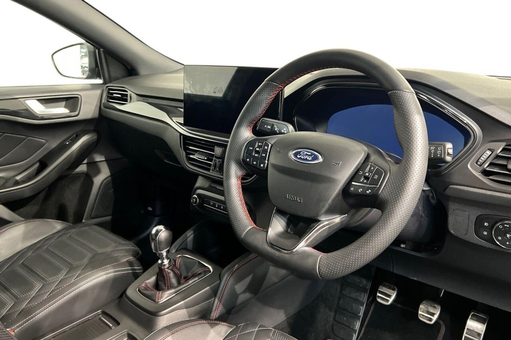 Used Ford Focus 2023 for sale - 77667605: Photo 9