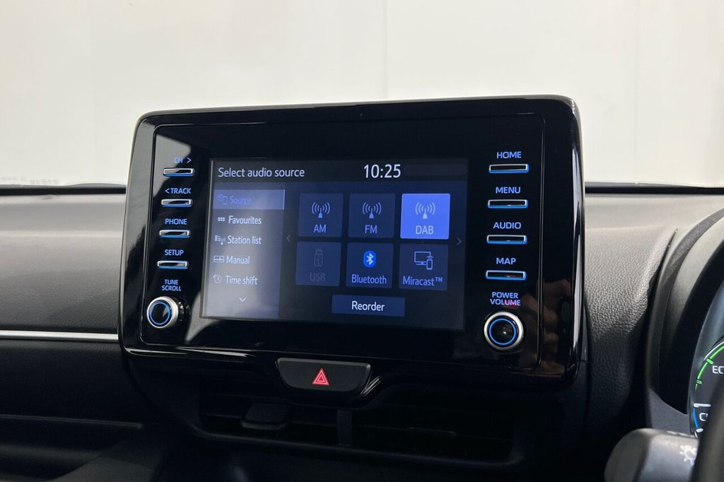 Used Toyota Yaris 2023 for sale - 75966823: Photo 31