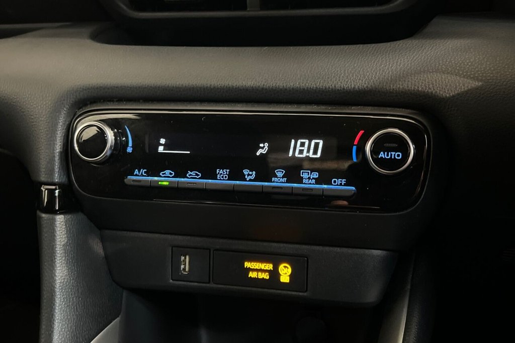 Used Toyota Yaris 2023 for sale - 75966823: Photo 33