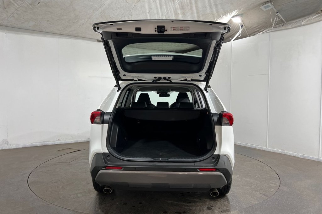 Vehicle 44