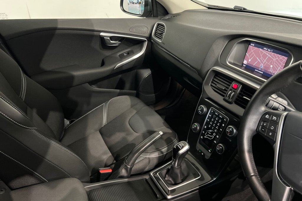 Used Volvo V40 2019 for sale - 77408444: Photo 33